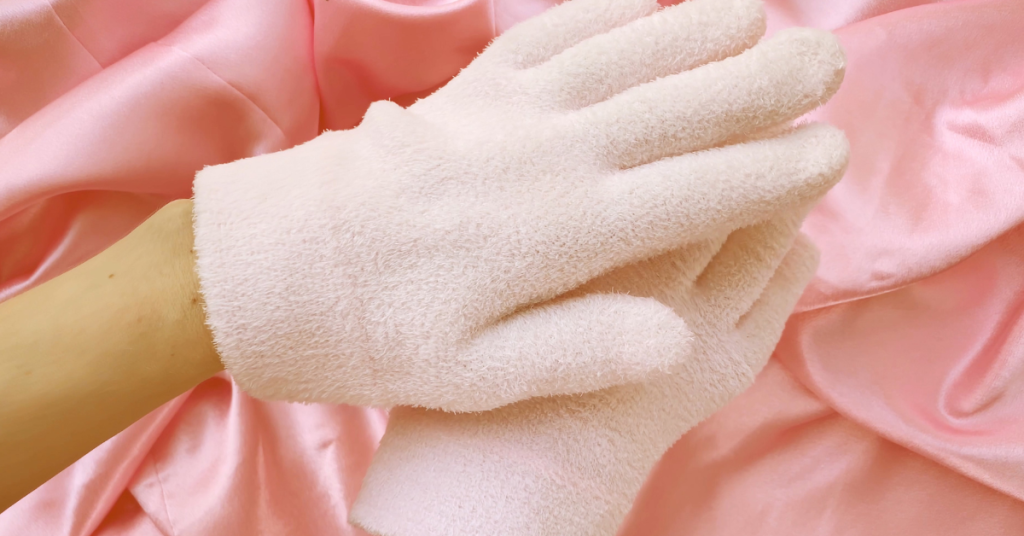 moisturizing gloves