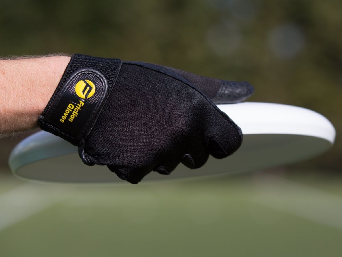 ultimate frisbee gloves